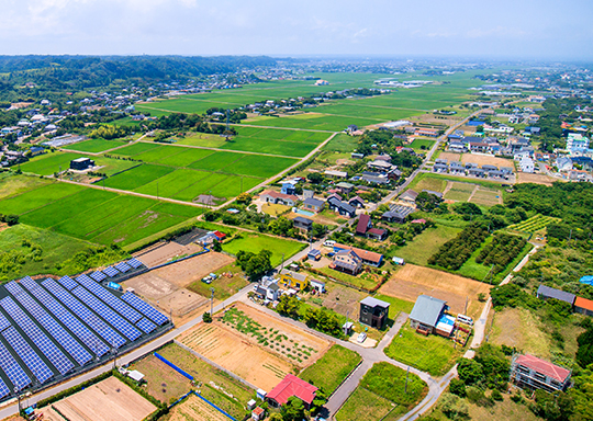 太陽光発電所の航空写真イメージ
